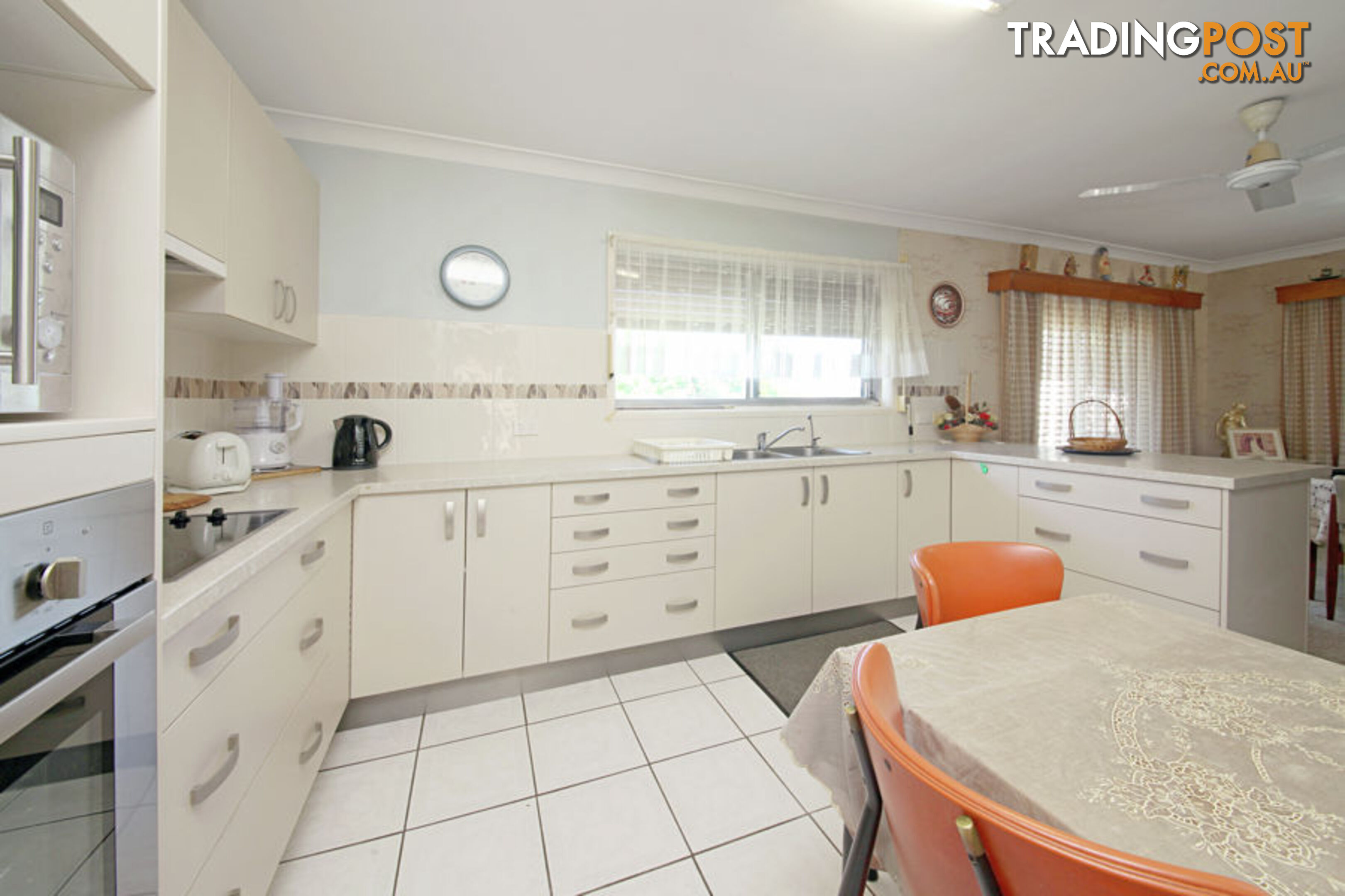 23 Tandanya Street MANSFIELD QLD 4122