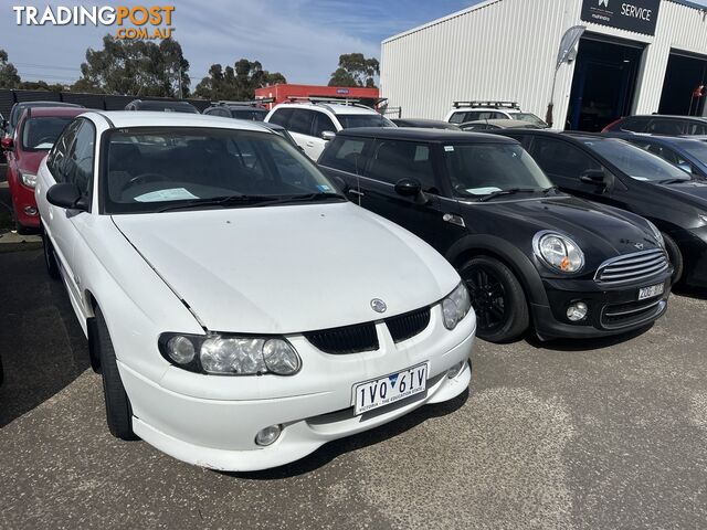 2009 FORD FALCON CAB CHASSIS