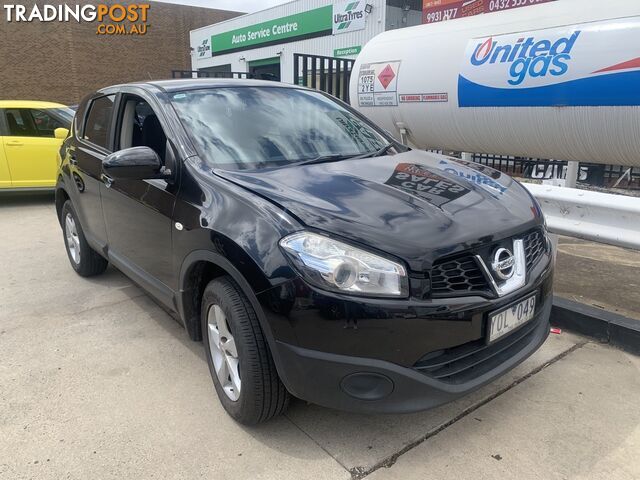 2011 NISSAN DUALIS WAGON