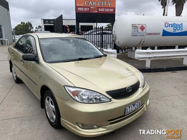 2004 TOYOTA CAMRY SEDAN