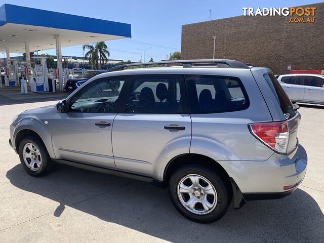 2011 SUBARU FORESTER WAGON - photo 4 of 9