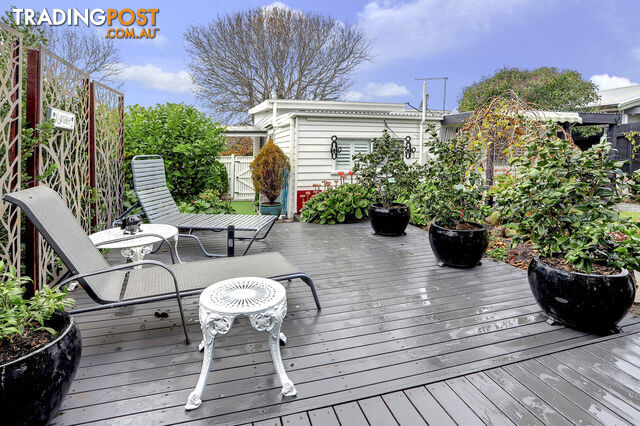 76 Third Avenue ROSEBUD VIC 3939