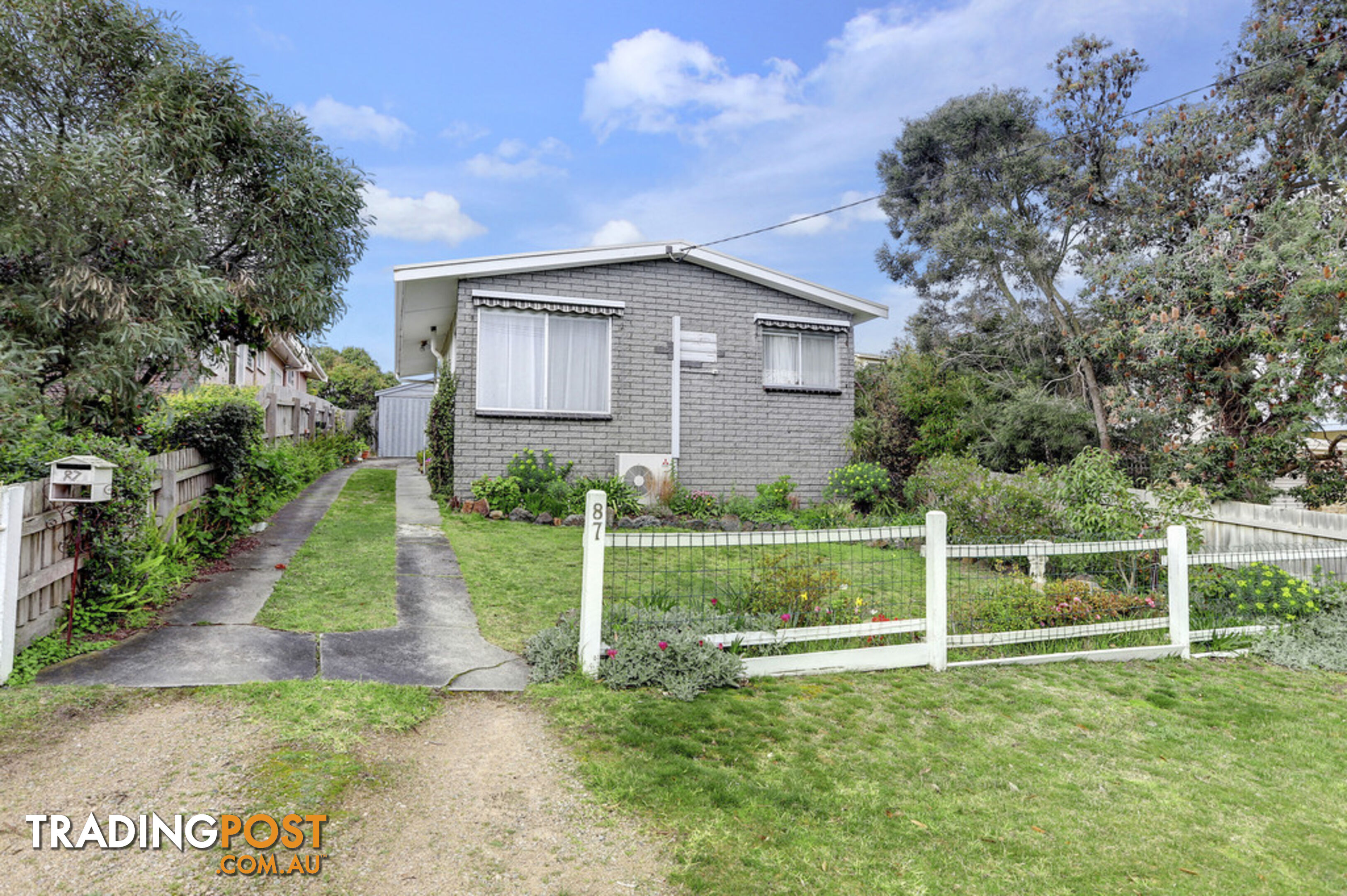 87 Fourth Avenue ROSEBUD VIC 3939