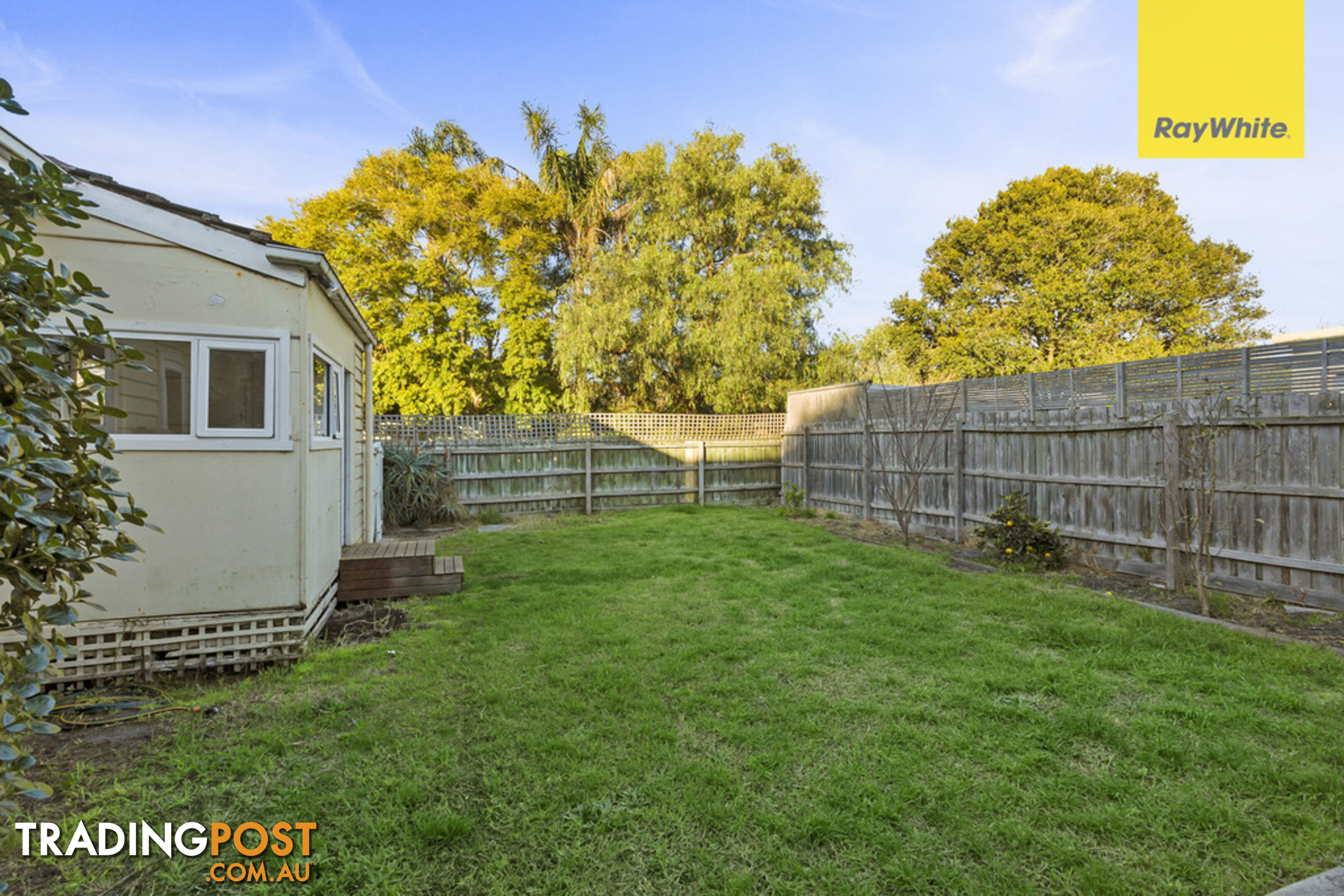 11 Mark Street ROSEBUD VIC 3939