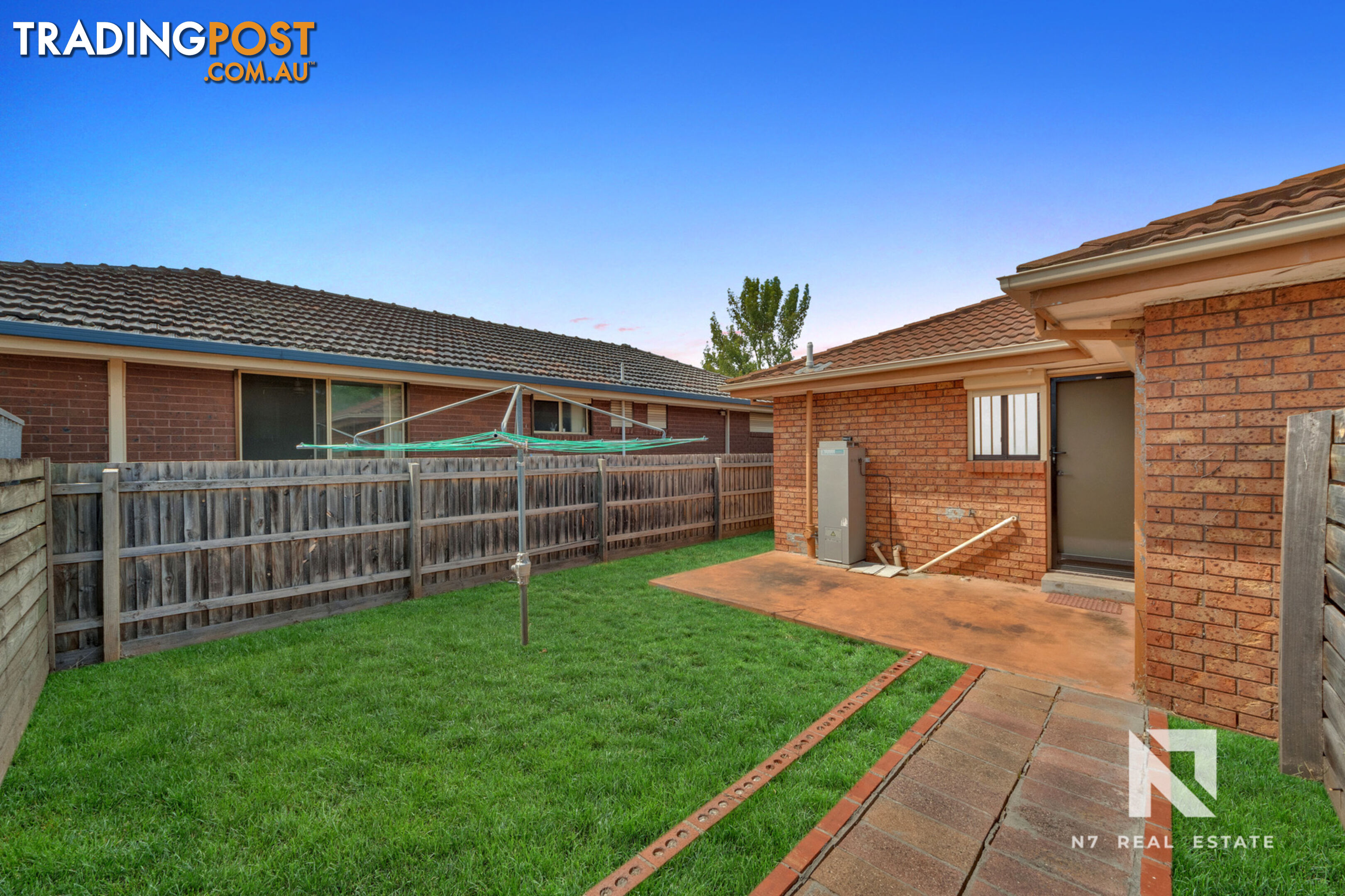 1/32 Power Street St Albans VIC 3021