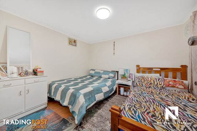 24 Warwick Road Sunshine North VIC 3020