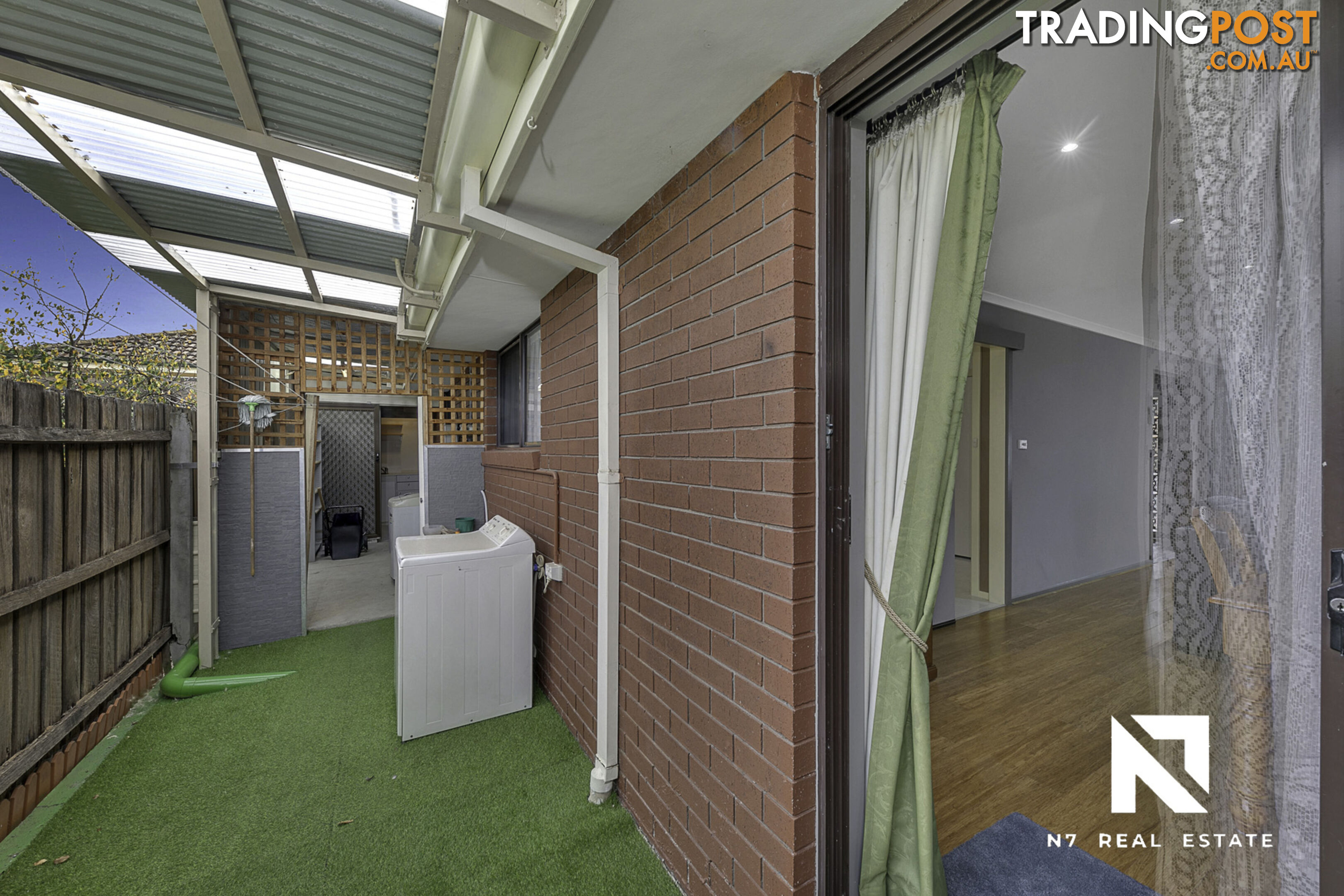 9A Curtin Street St Albans VIC 3021