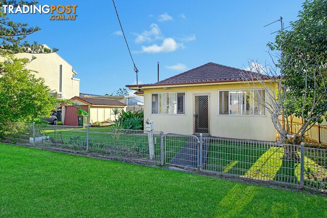 1 Golf Street PORT MACQUARIE NSW 2444