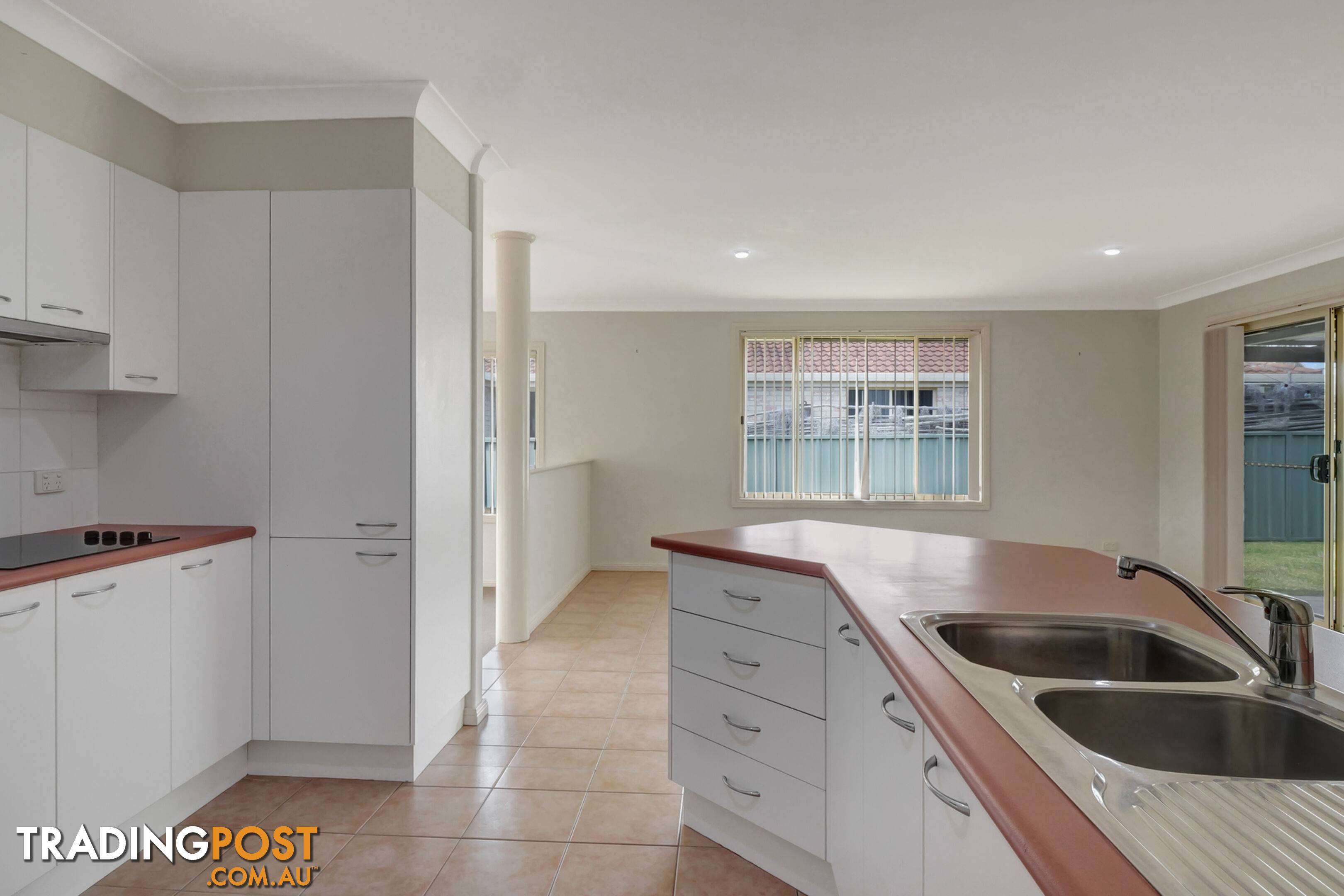 8 Reef Close PORT MACQUARIE NSW 2444