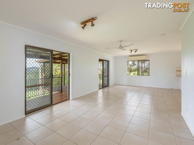 143 Phillips Road VETERAN QLD 4570