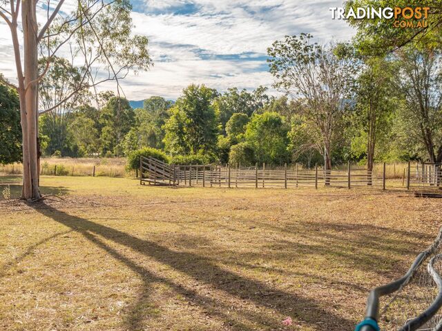 64 Hawkins Road WIDGEE QLD 4570