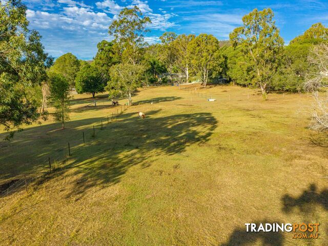 64 Hawkins Road WIDGEE QLD 4570