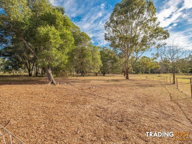 64 Hawkins Road WIDGEE QLD 4570