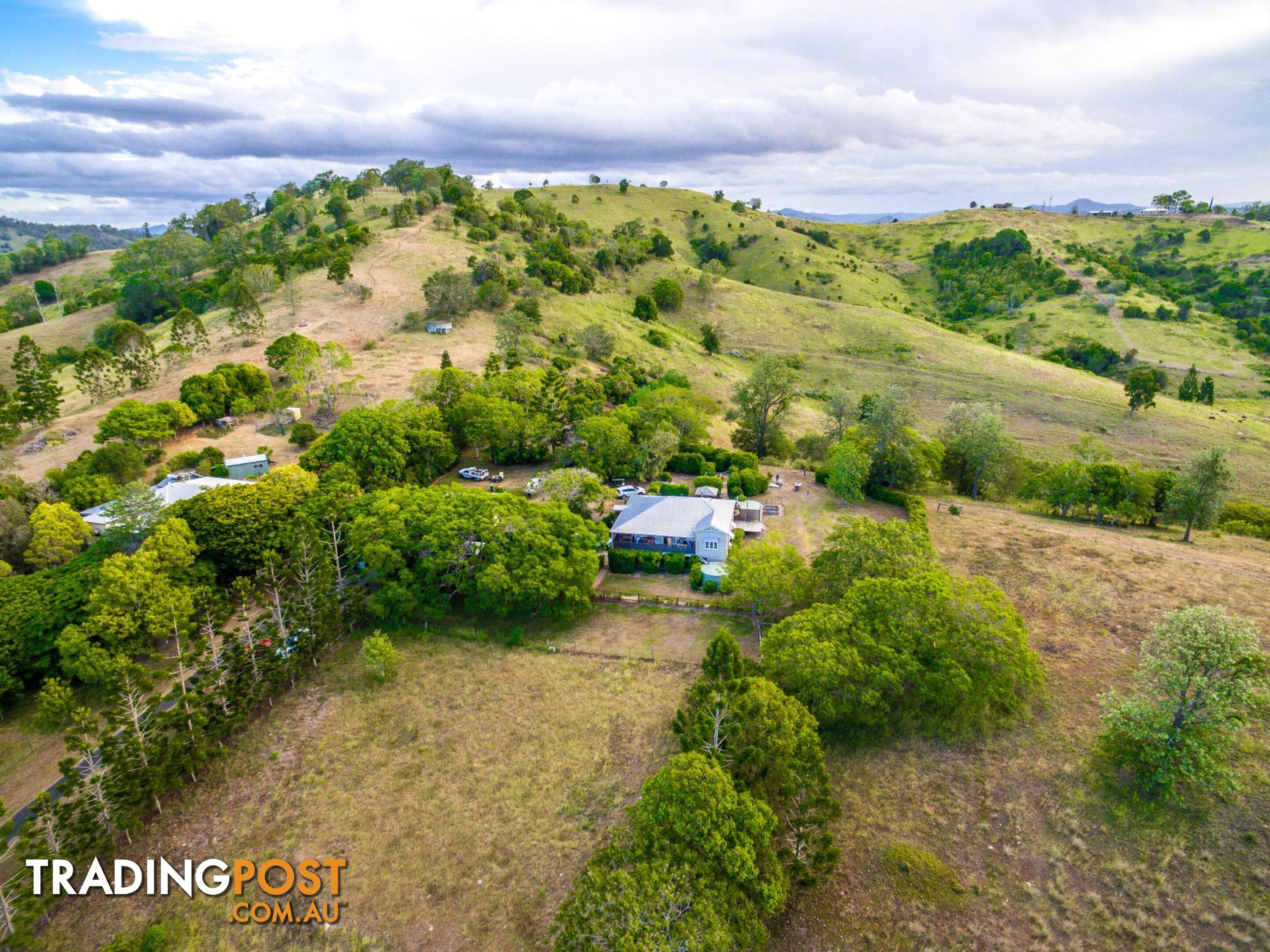 62 Reynolds Road CHATSWORTH QLD 4570