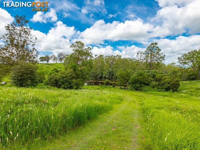 476 Old Goomboorian Road VETERAN QLD 4570