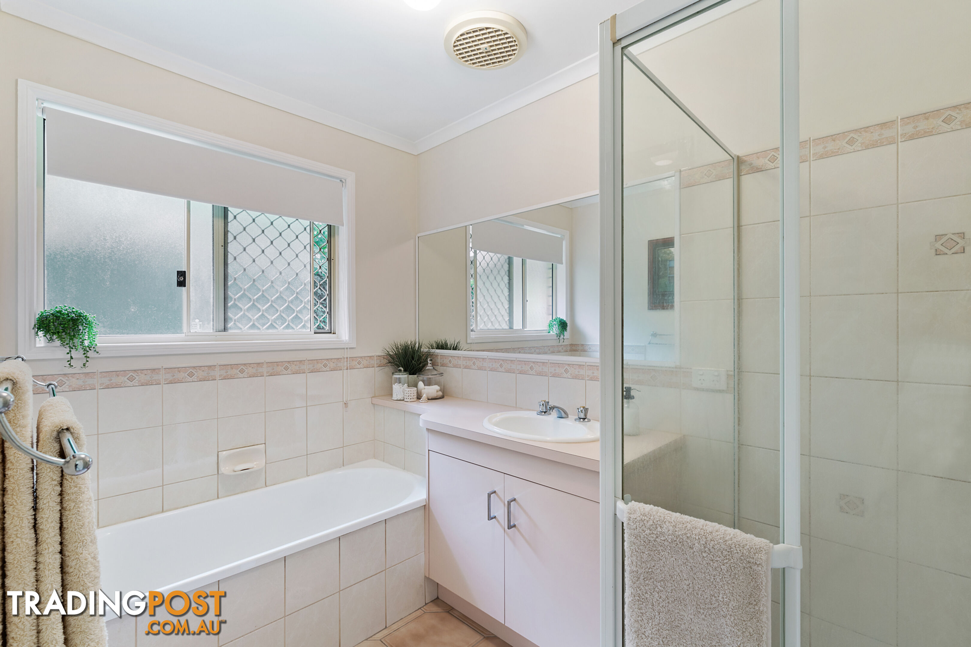 98 Anne Marie Road CHATSWORTH QLD 4570