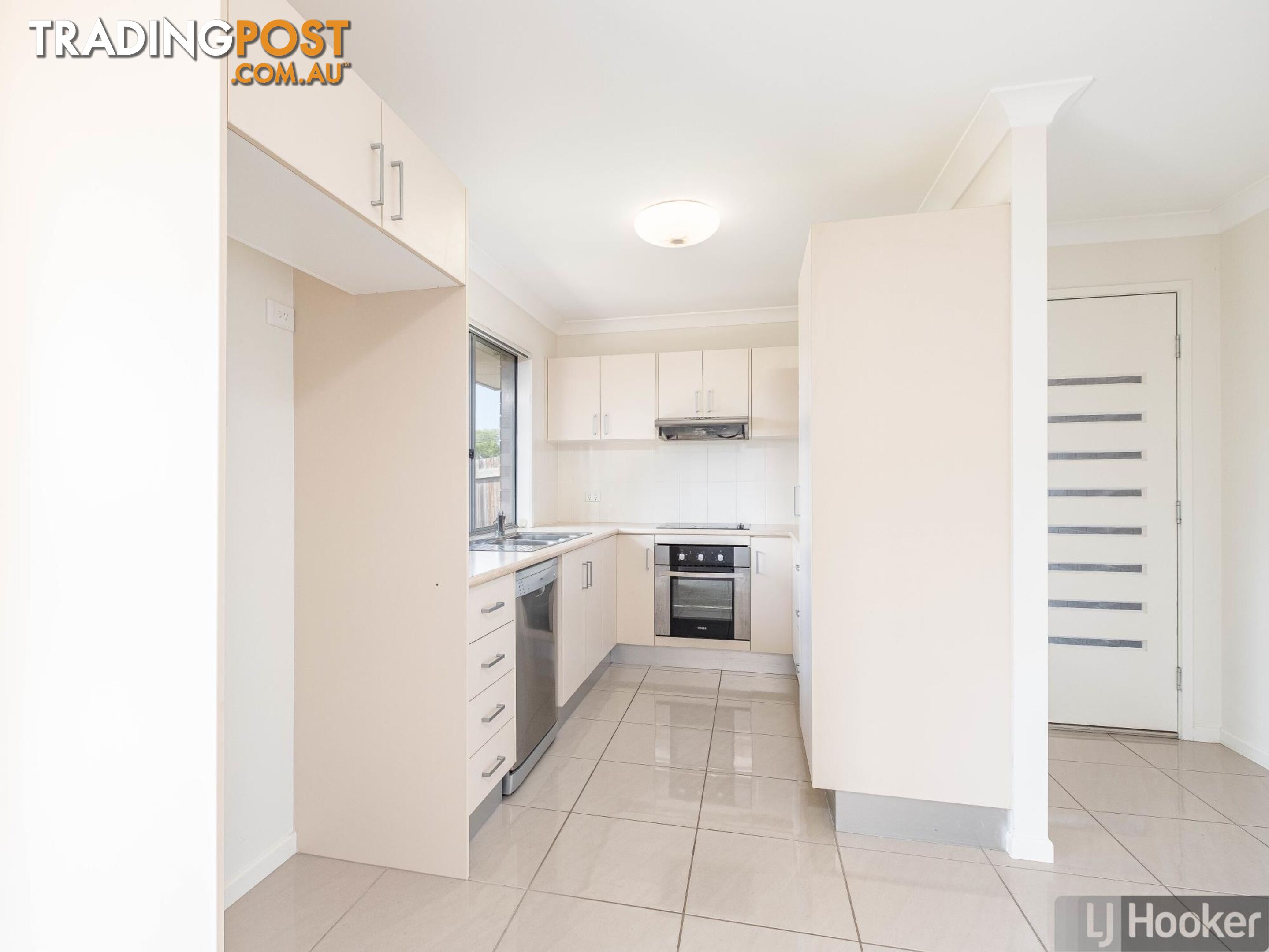 1/11 Riverview Court MONKLAND QLD 4570