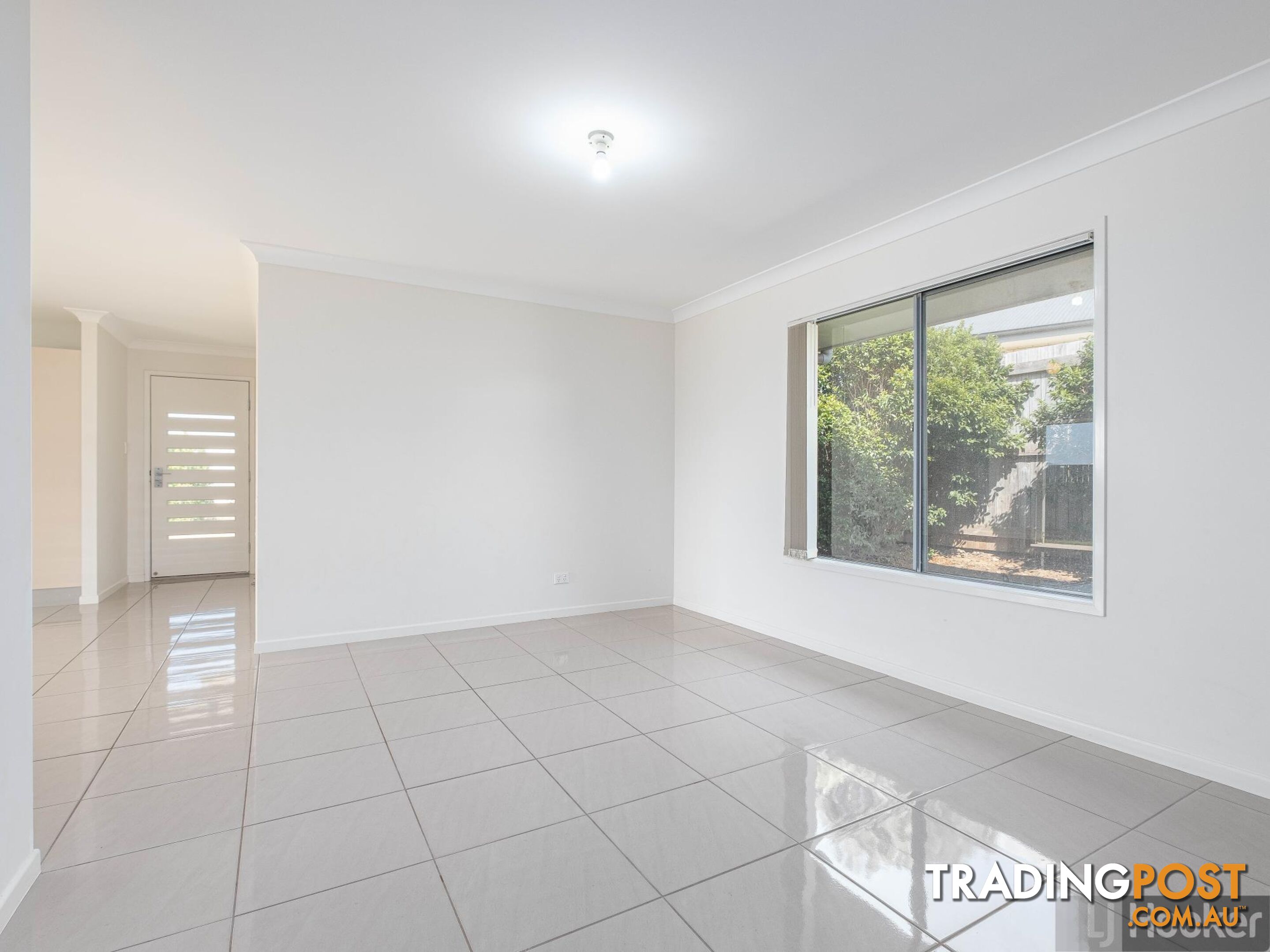 1/11 Riverview Court MONKLAND QLD 4570