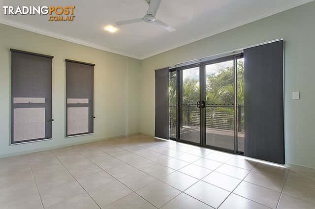 6 Oxley Court SOUTHSIDE QLD 4570