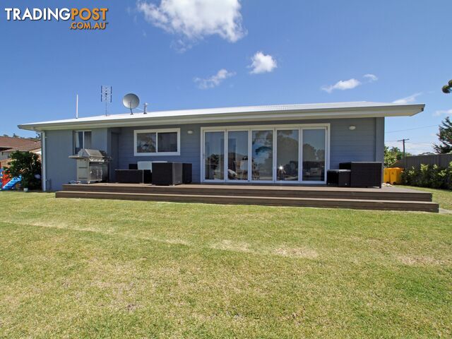 7 Cater Crescent SUSSEX INLET NSW 2540