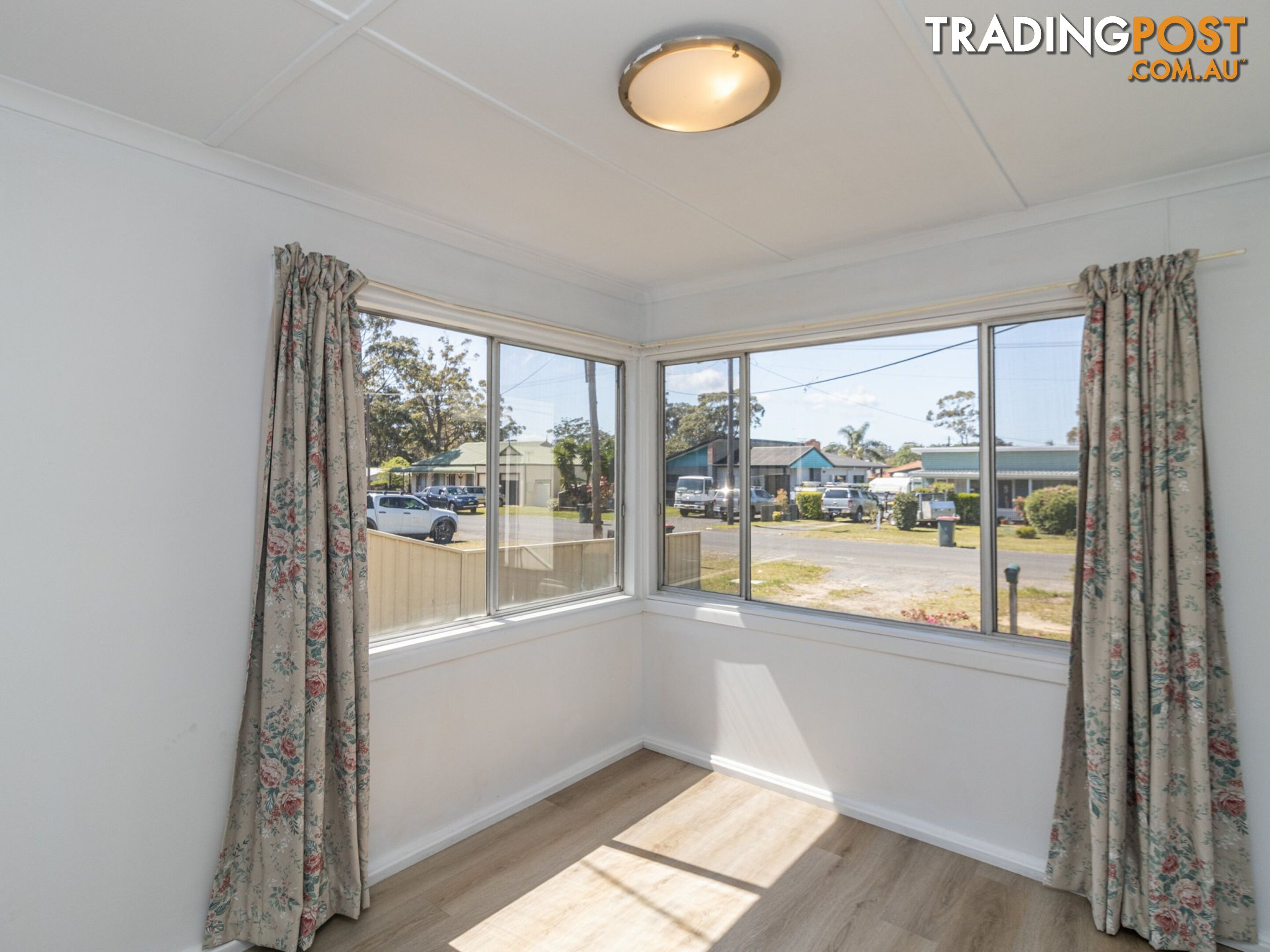 9 Ocean View Road SUSSEX INLET NSW 2540