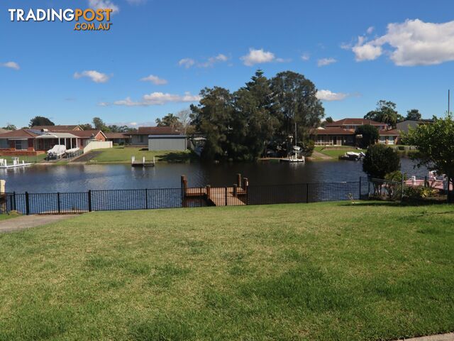 7 Ibis Place SUSSEX INLET NSW 2540