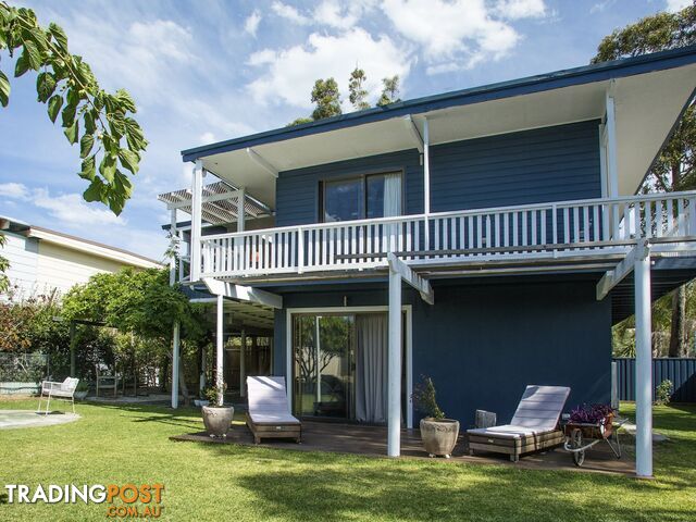 27 Edgewater Avenue SUSSEX INLET NSW 2540