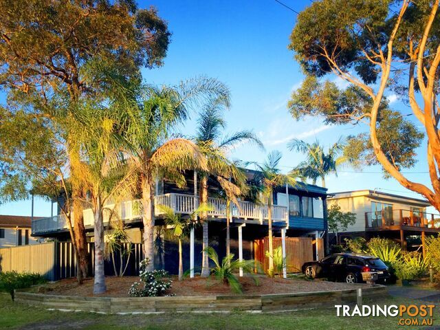 27 Edgewater Avenue SUSSEX INLET NSW 2540