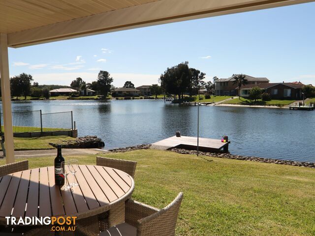 9 Cater Crescent SUSSEX INLET NSW 2540