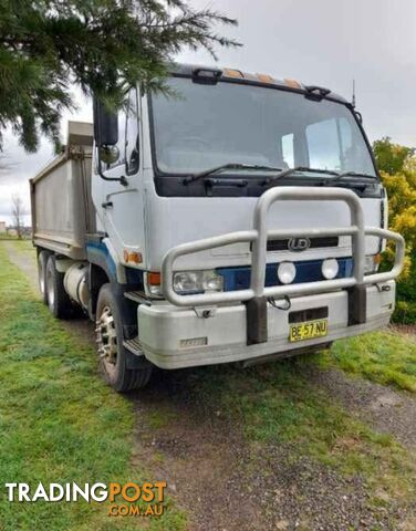 2002 Nissan UD CWB Tipper Truck