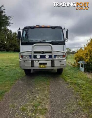 2002 Nissan UD CWB Tipper Truck - photo 2 of 14