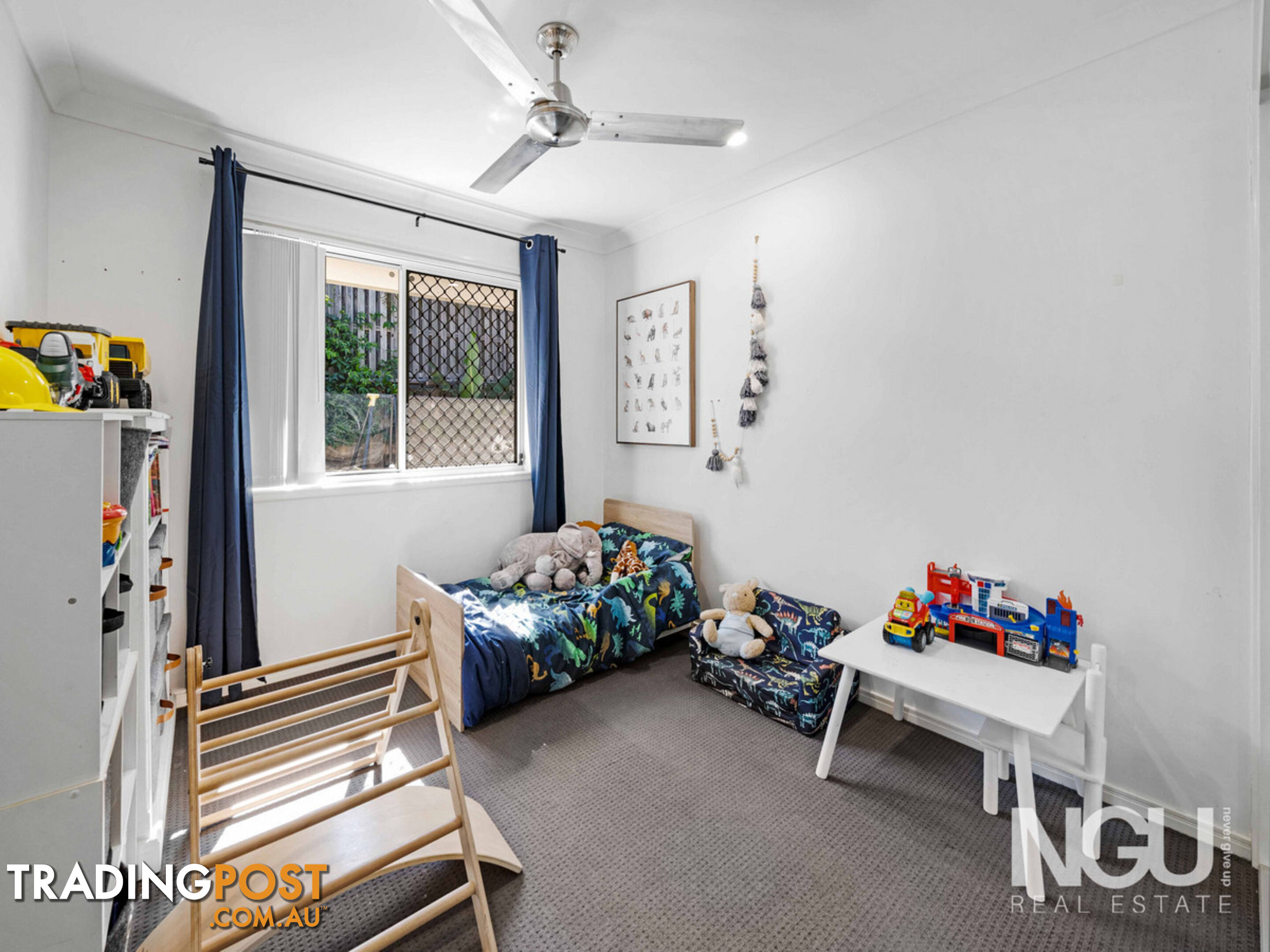 8 Goldenwood Crescent Fernvale QLD 4306