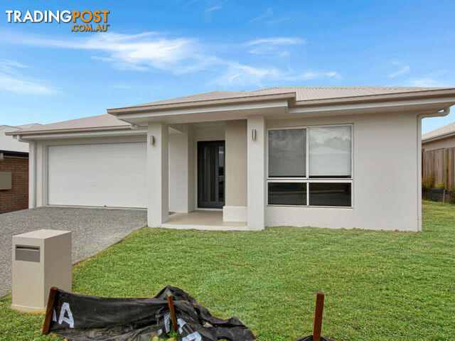 16 Flat Pea Crecent Deebing Heights QLD 4306