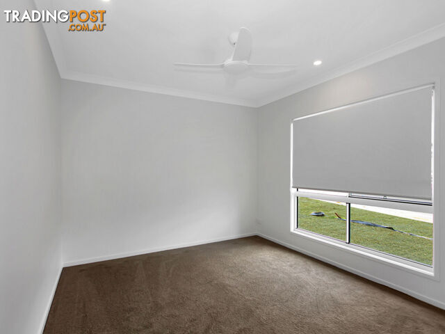 16 Flat Pea Crecent Deebing Heights QLD 4306 - photo 2 of 14
