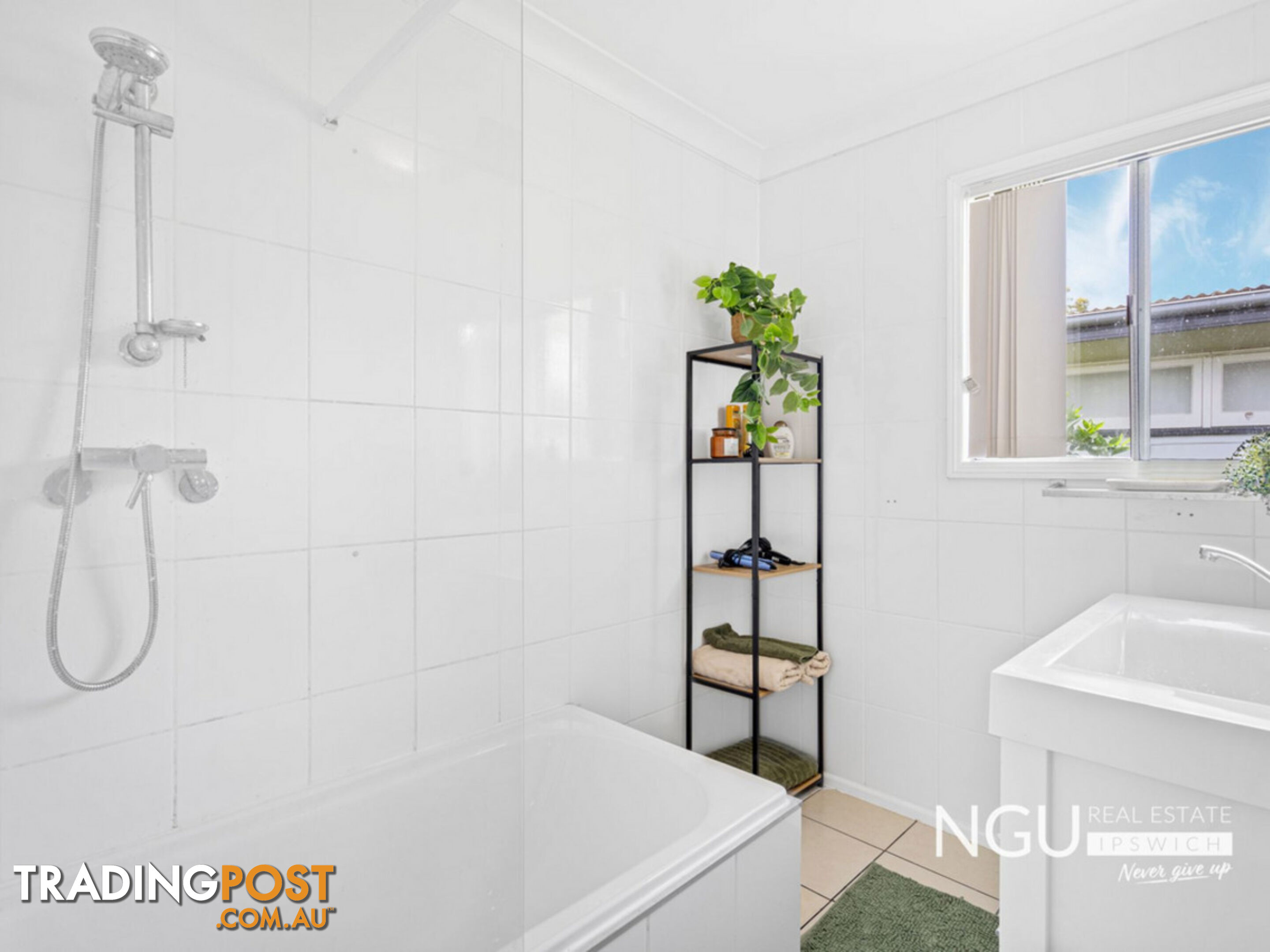 17 Belleglade Avenue Bundamba QLD 4304