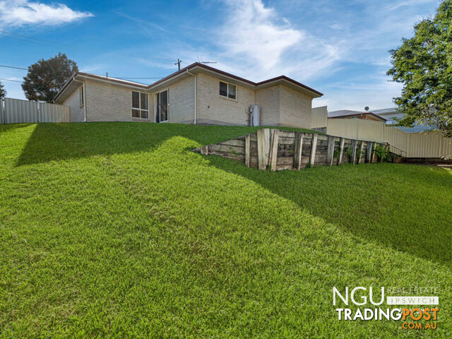 30 Skinner Crescent Silkstone QLD 4304