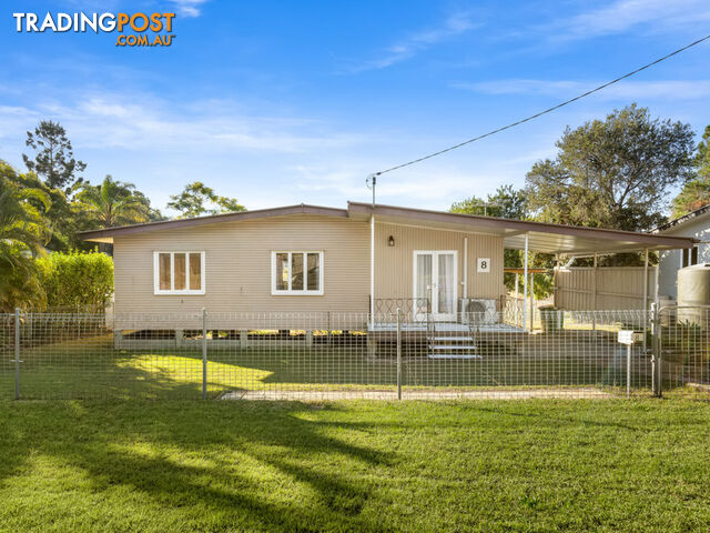 8 Pettigrew Street Woodend QLD 4305