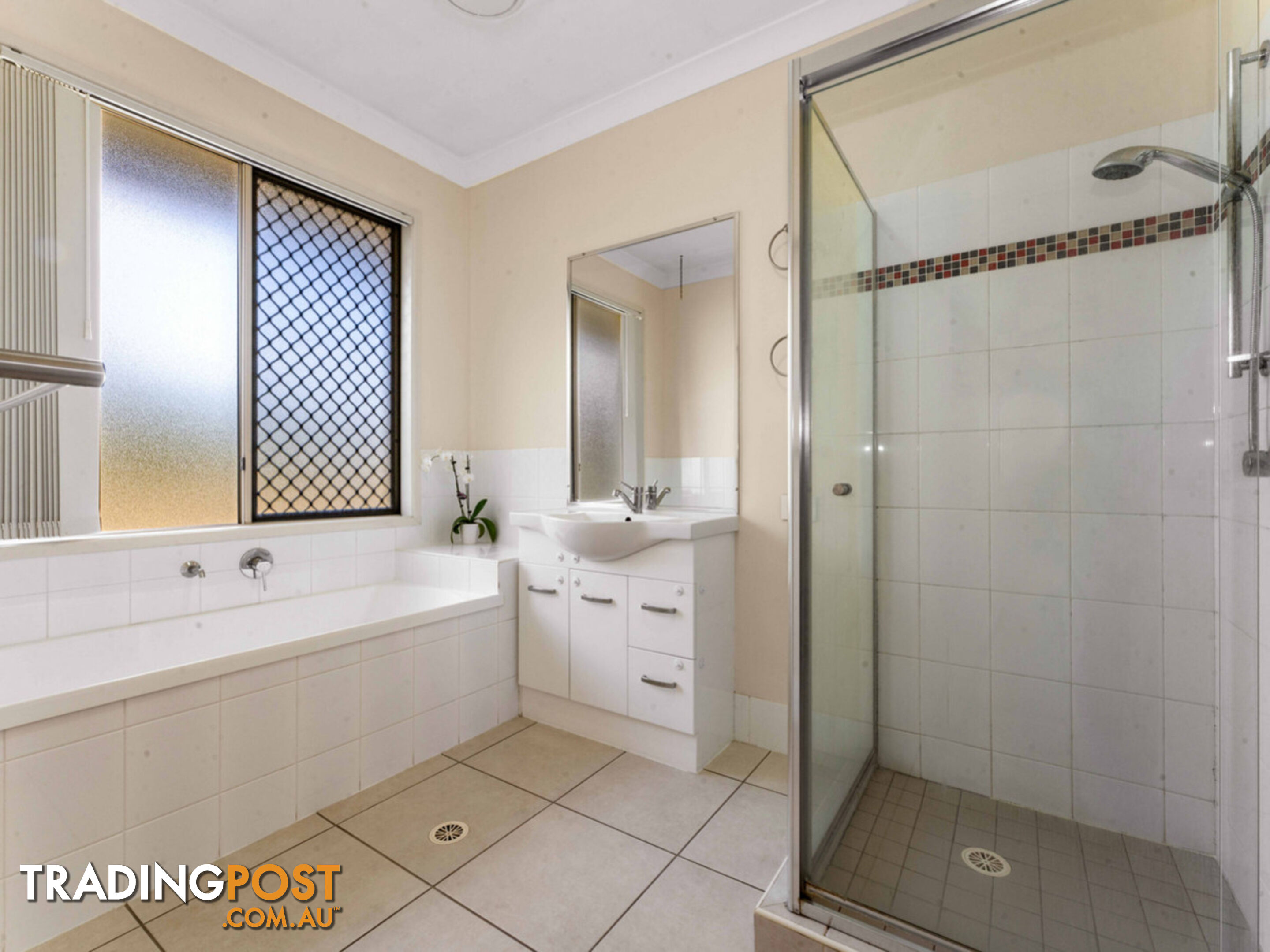 18 Iris Court Yamanto QLD 4305