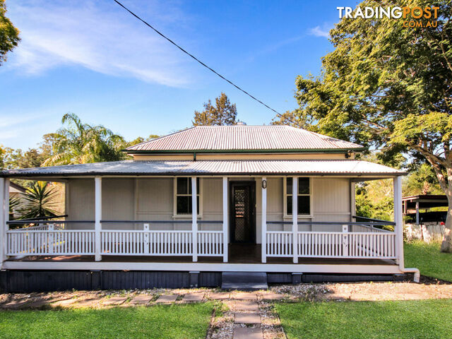 9 Weldon Street North Ipswich QLD 4305