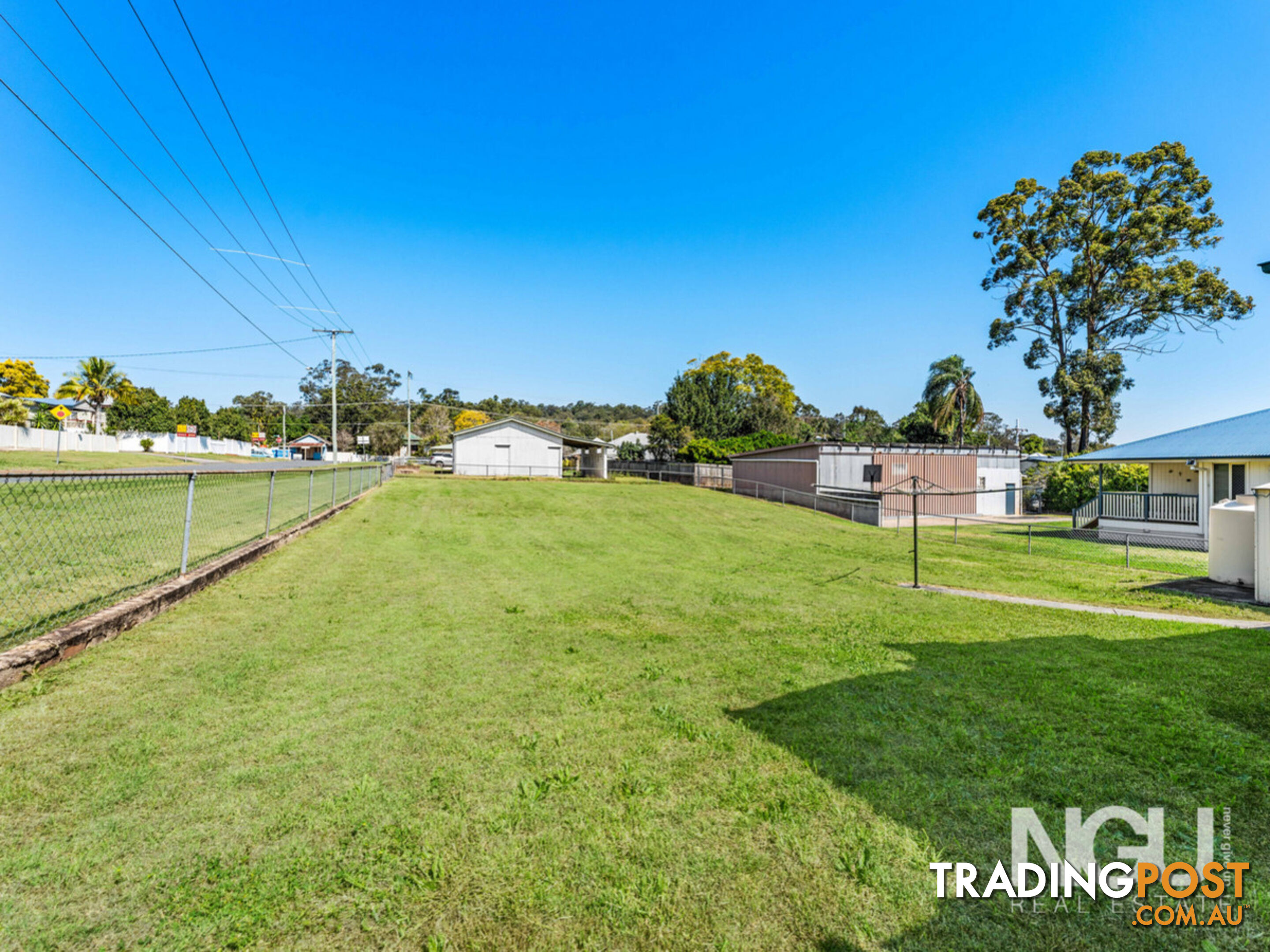 51 Queen Street Blackstone QLD 4304