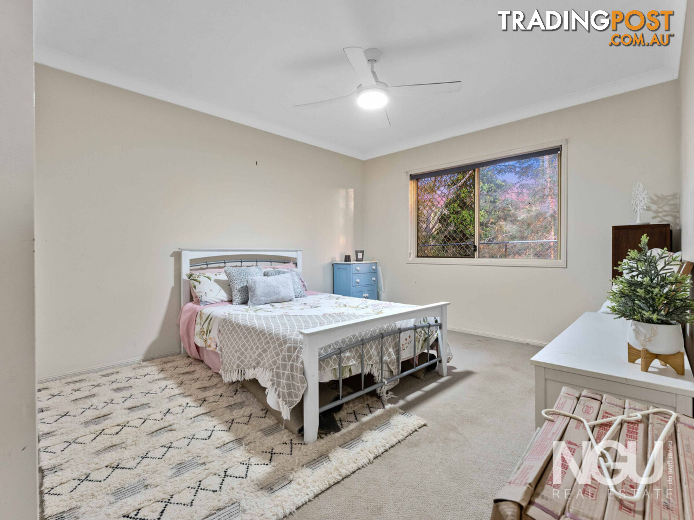 18-20 Lachlan Place Karalee QLD 4306