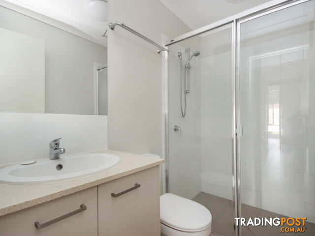 1 & 2 11 St Andrews Drive Leichhardt QLD 4305