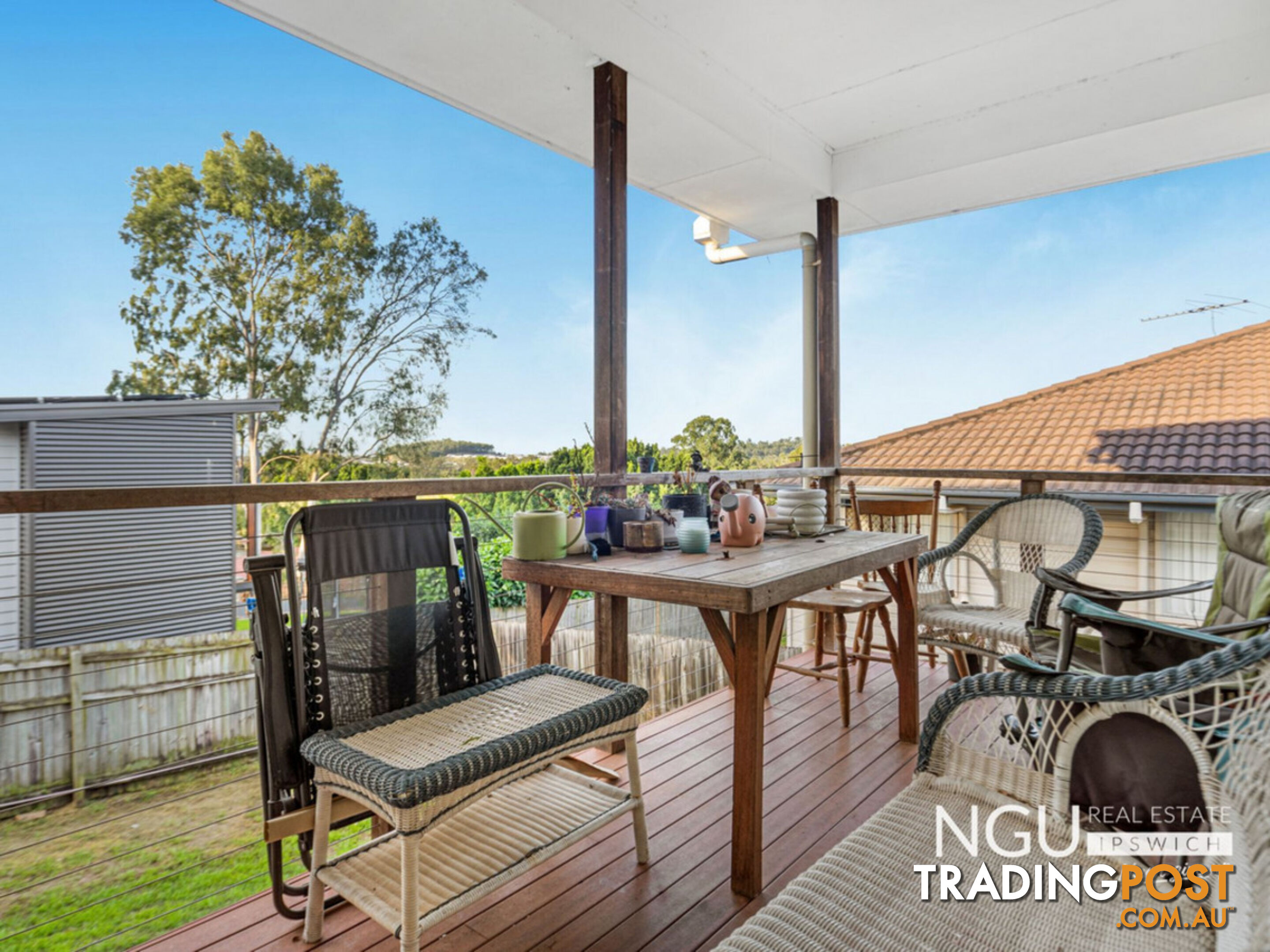 8 Byron Close Redbank Plains QLD 4301