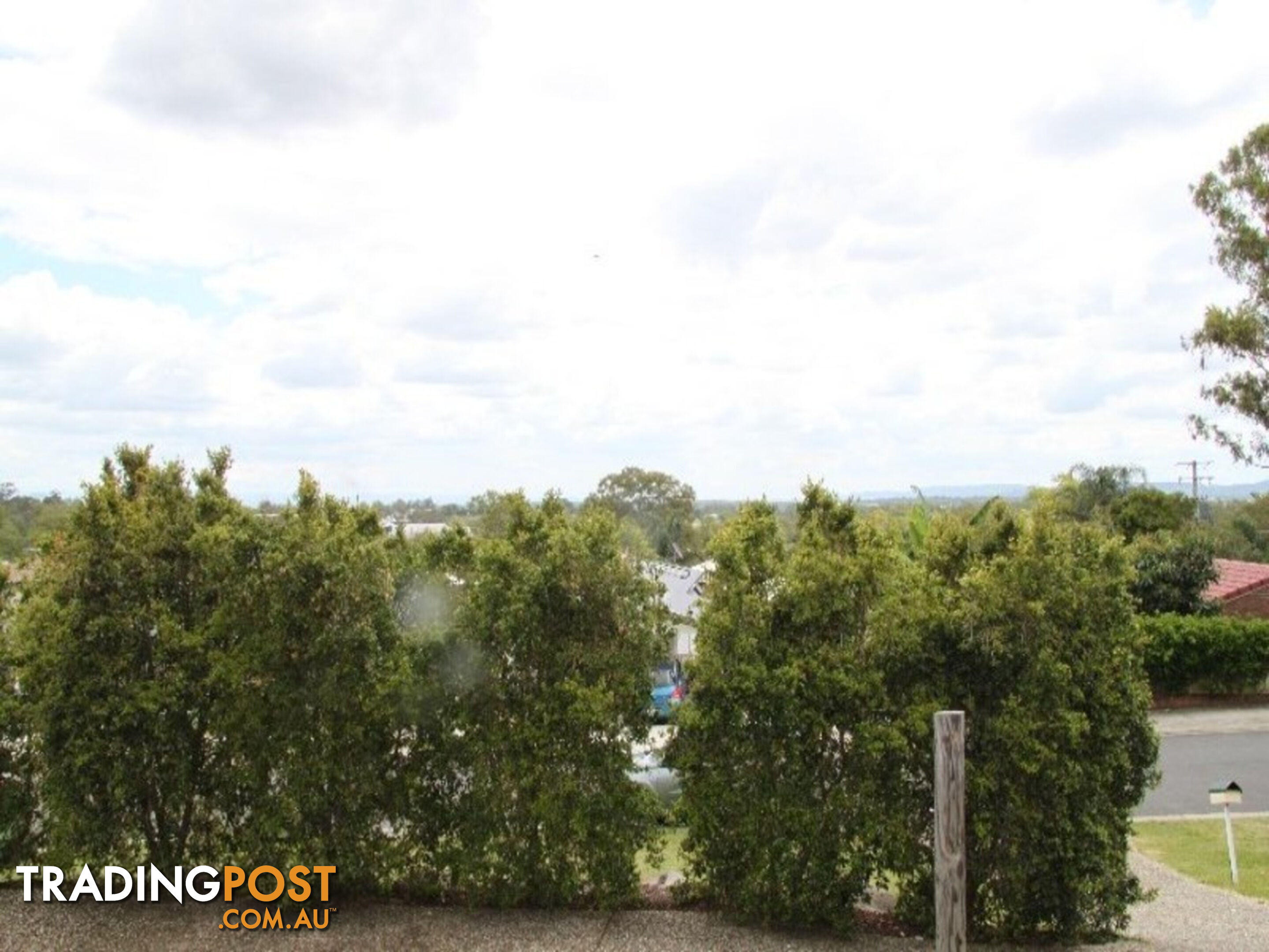 2 4 Lagoona Court CHURCHILL QLD 4305