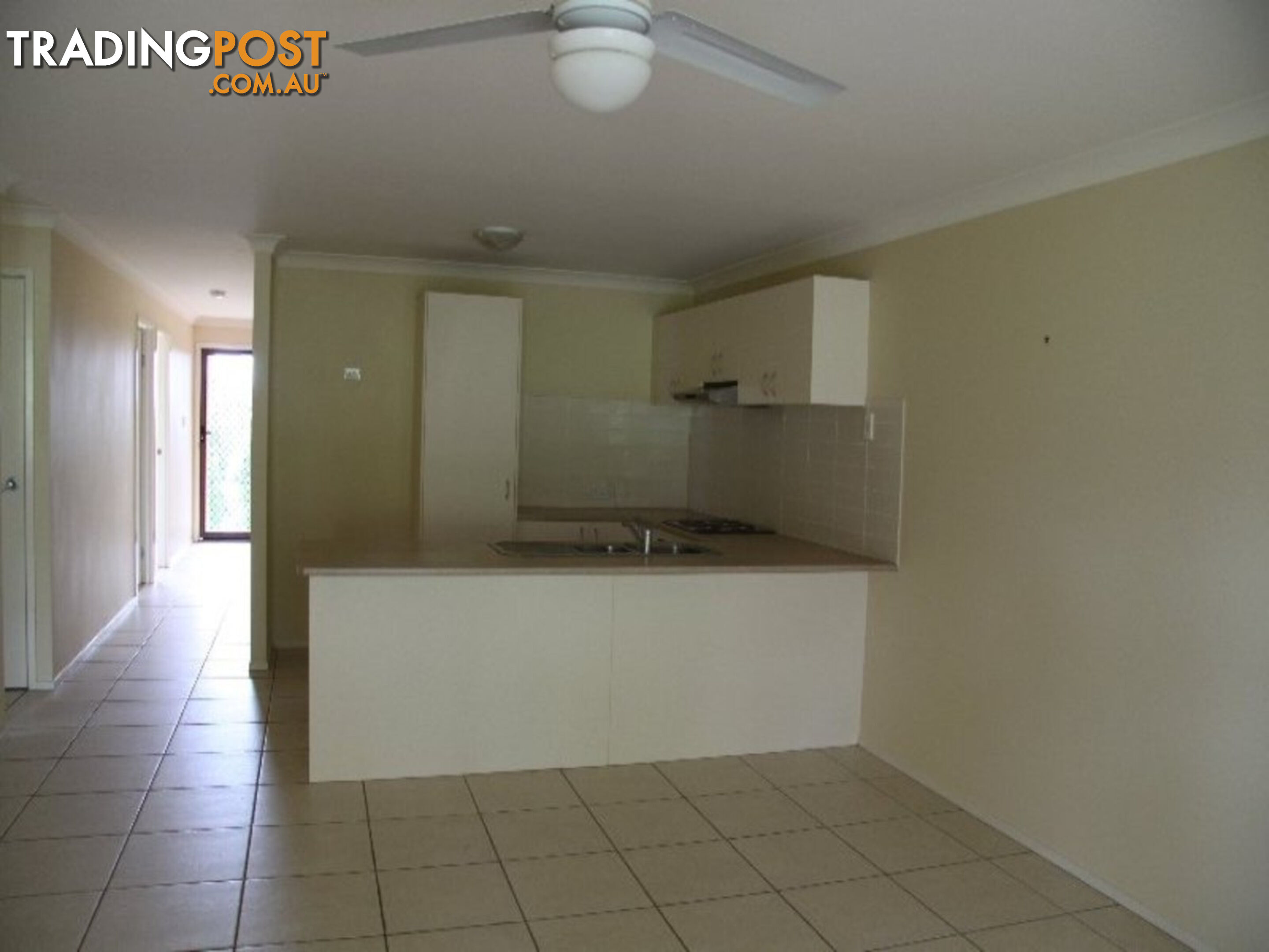 2 4 Lagoona Court CHURCHILL QLD 4305