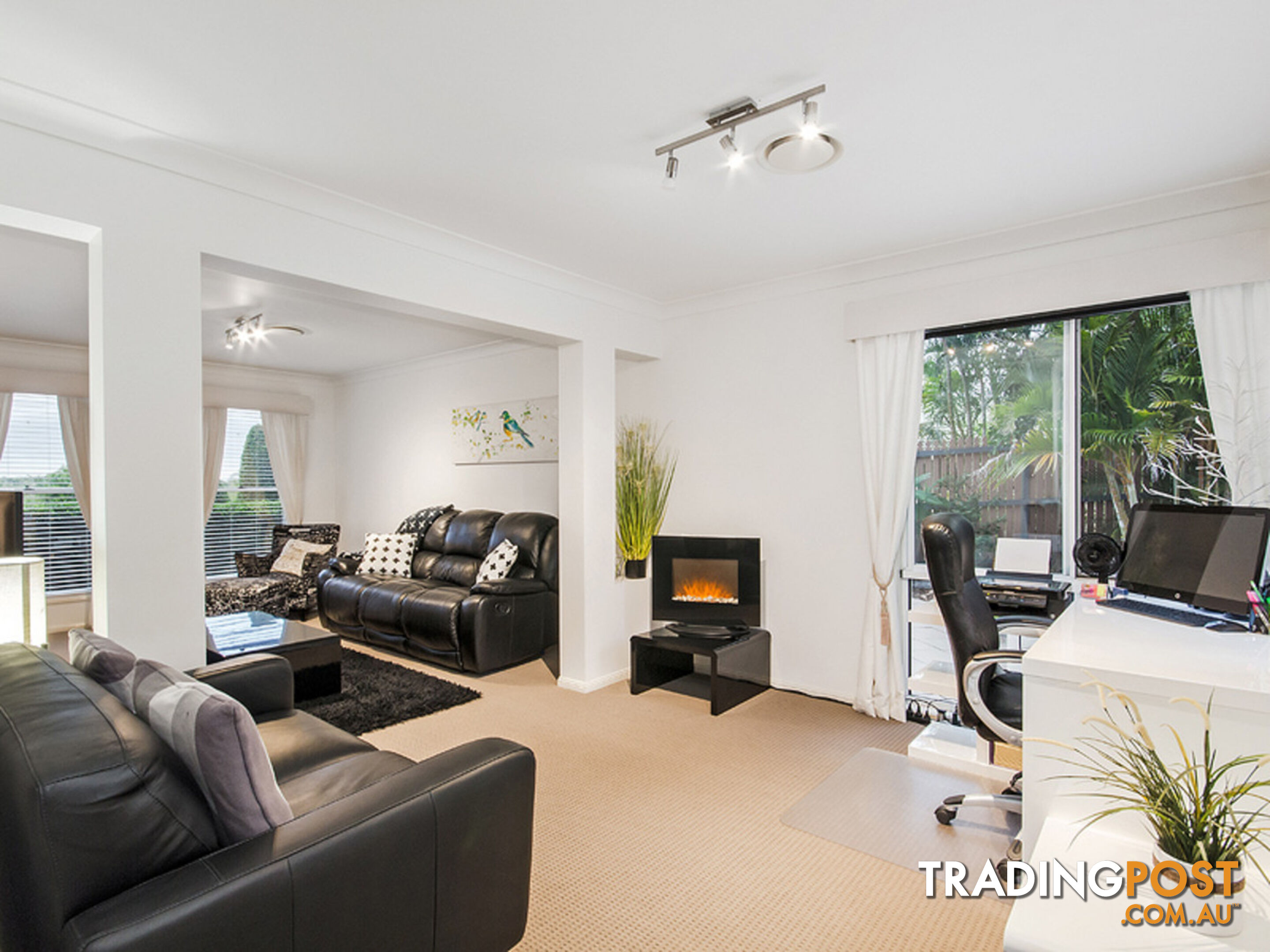 11 Cassinia Place Flinders View QLD 4305