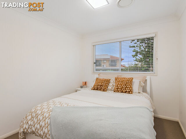 11 Cassinia Place Flinders View QLD 4305