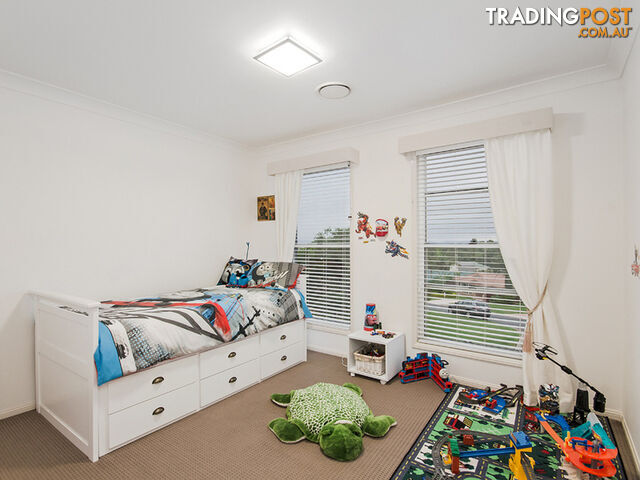 11 Cassinia Place Flinders View QLD 4305