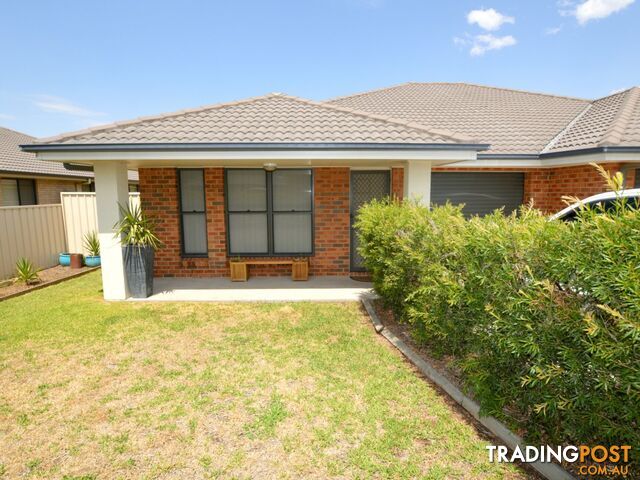 2/54 Wattle Ponds Road SINGLETON NSW 2330