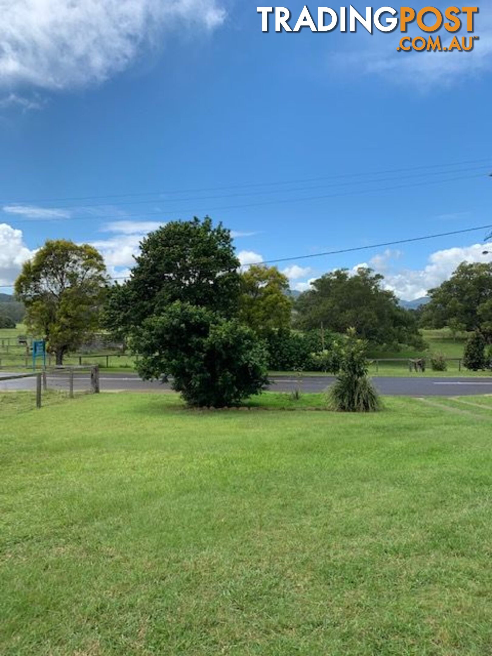 61 Elizabeth KENILWORTH QLD 4574